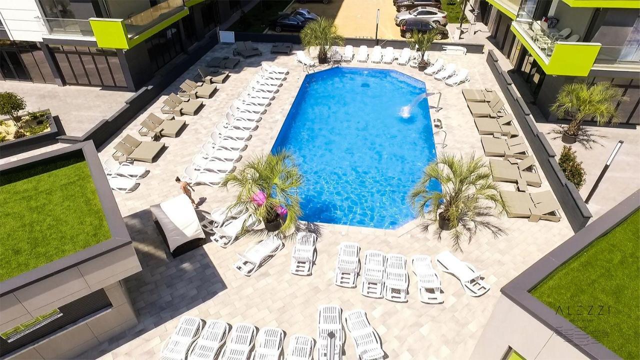 Alezzi Majestic Apartments 97 Navodari Ngoại thất bức ảnh