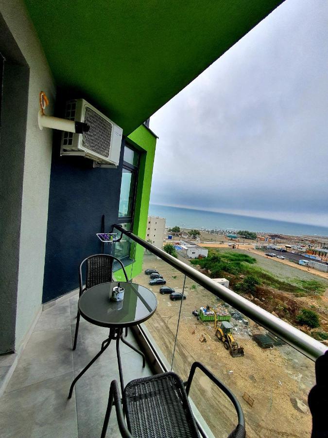 Alezzi Majestic Apartments 97 Navodari Ngoại thất bức ảnh